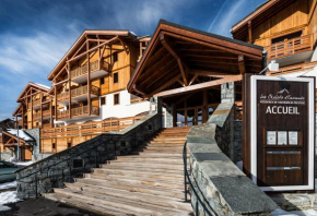 Гостиница Lagrange Vacances Les Chalets d'Emeraude, Отлюс